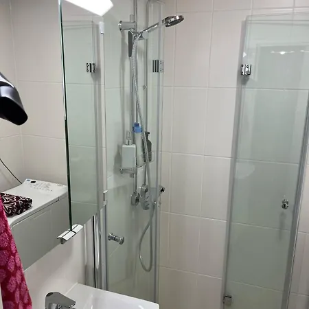 Travel Center 아파트 *